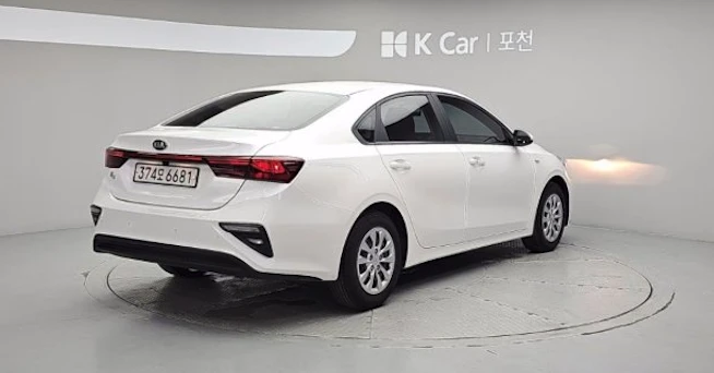 Kia K3 1.6 MPI - ОЧАКВАН ВНОС, снимка 9 - Автомобили и джипове - 56081749