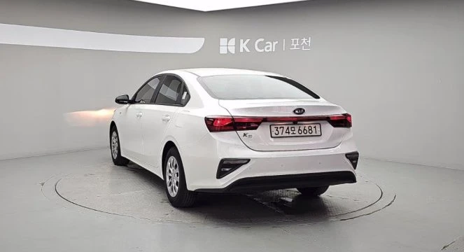 Kia K3 1.6 MPI - ОЧАКВАН ВНОС, снимка 11 - Автомобили и джипове - 56081749