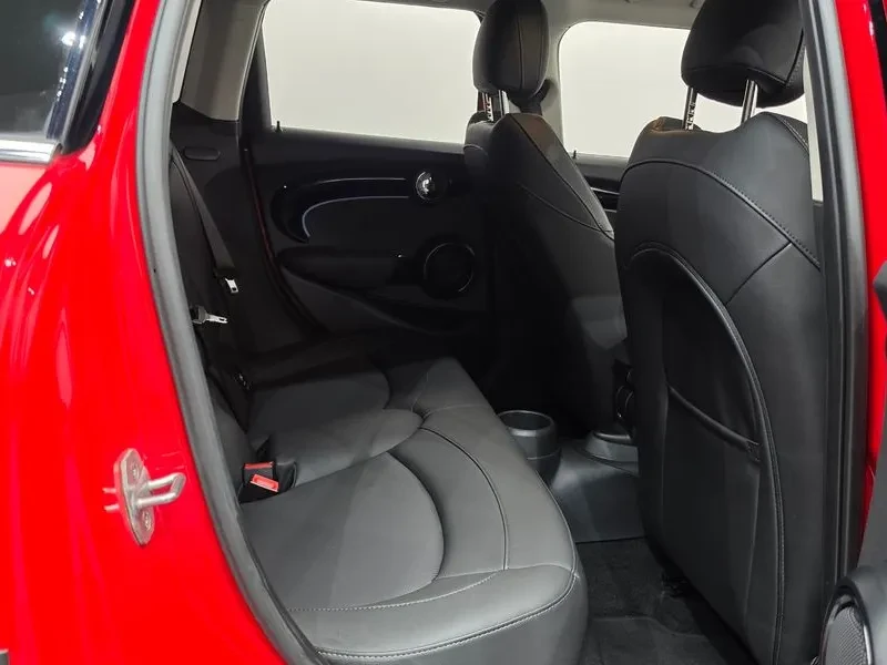 Mini Cooper 1.5, снимка 11 - Автомобили и джипове - 56324938