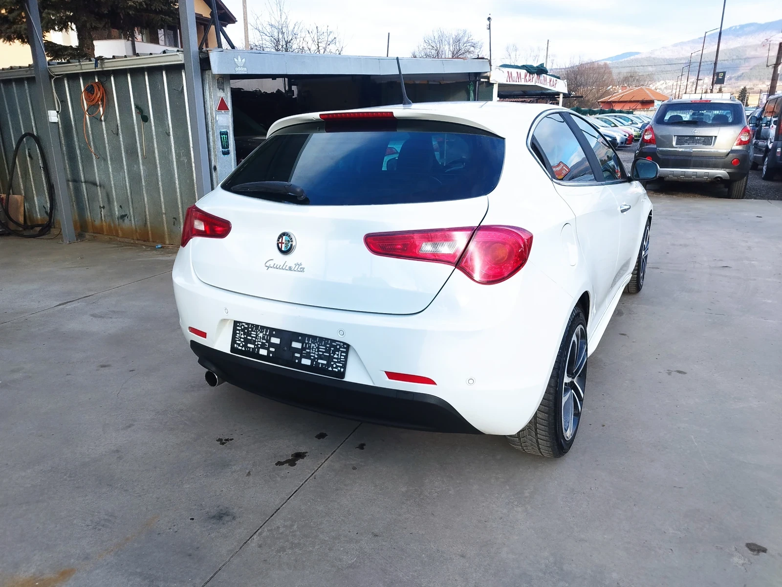 Alfa Romeo Giulietta 1.4TE - изображение 6