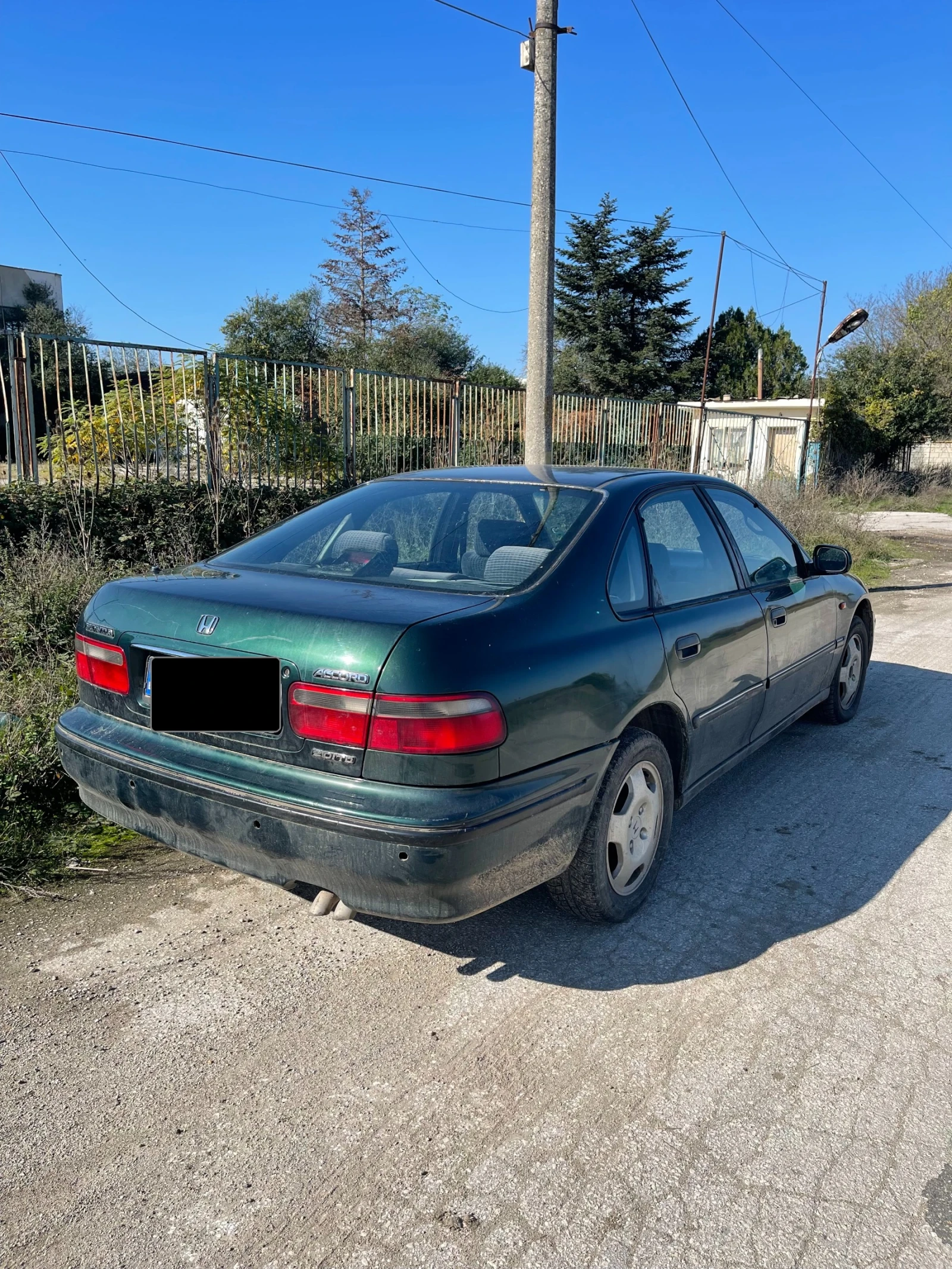 Honda Accord 2.0 - изображение 3
