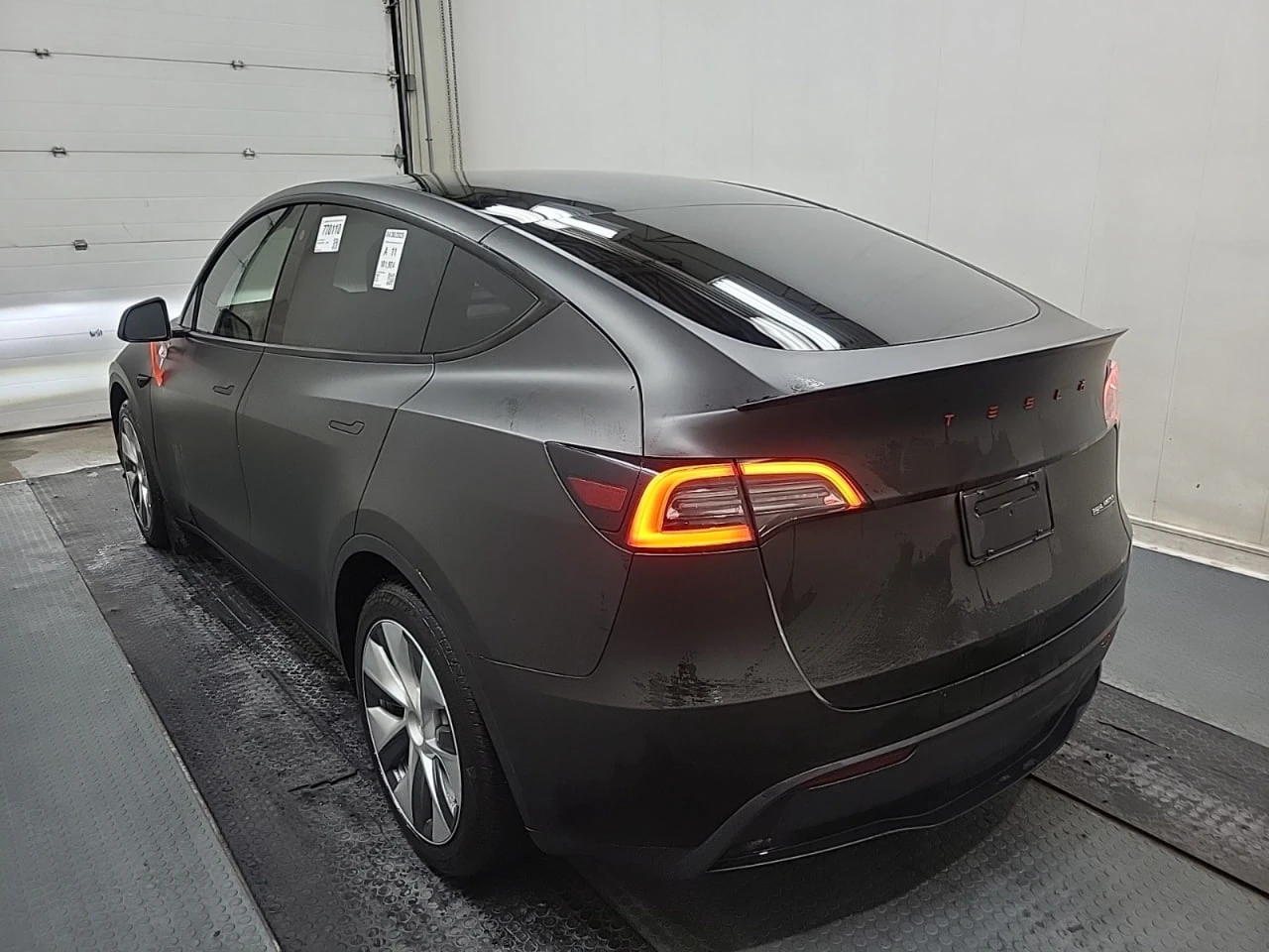 Tesla Model Y * Long Range* CARFAX* АВТОФИНАНСИРАНЕ*  - изображение 9