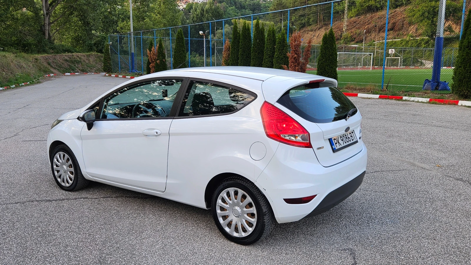 Ford Fiesta 1.6 Hdi Klimatik/Facelift - изображение 4