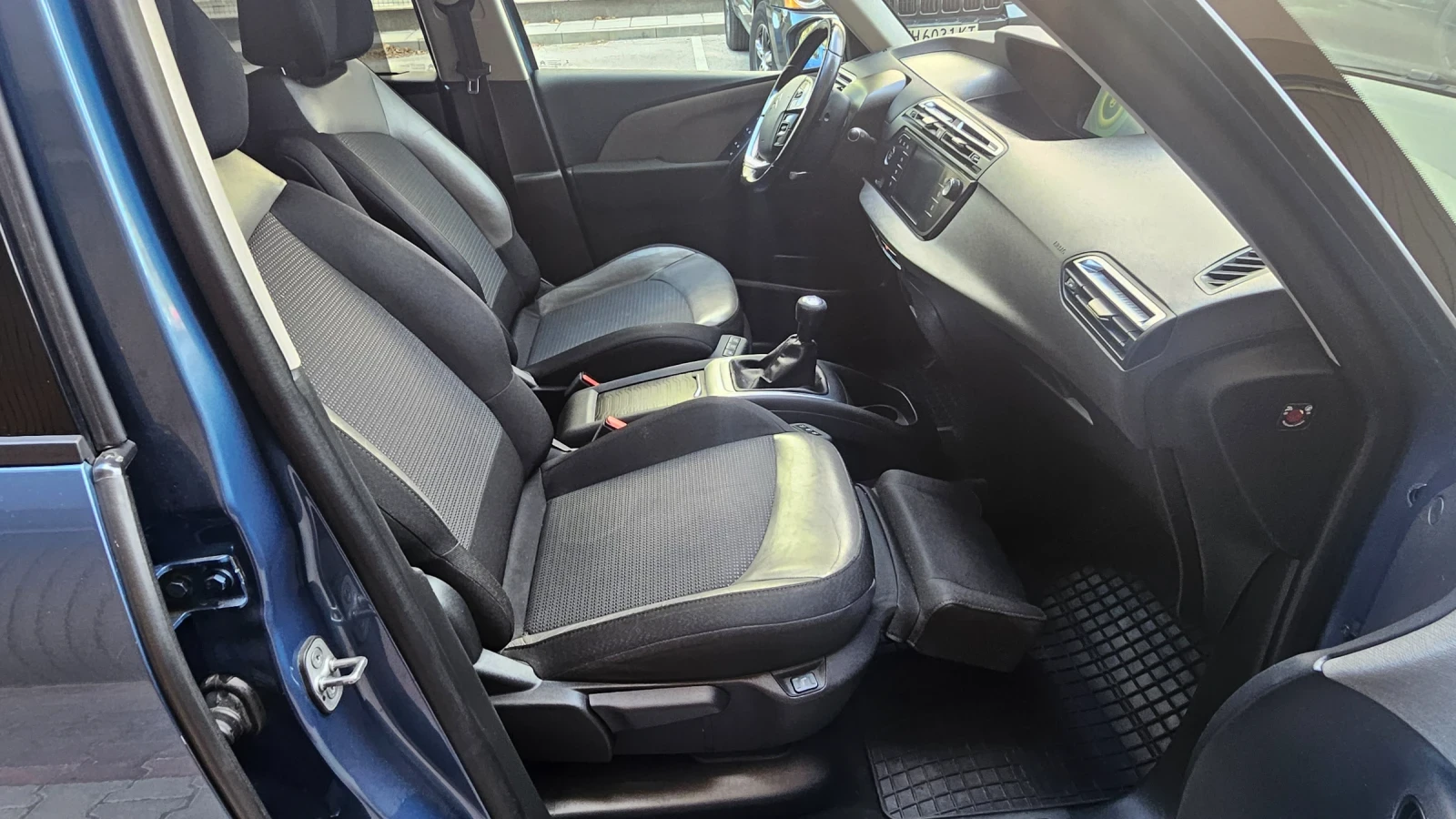 Citroen Grand C4 Picasso 1.2 Petrol 7  | Mobile.bg   12