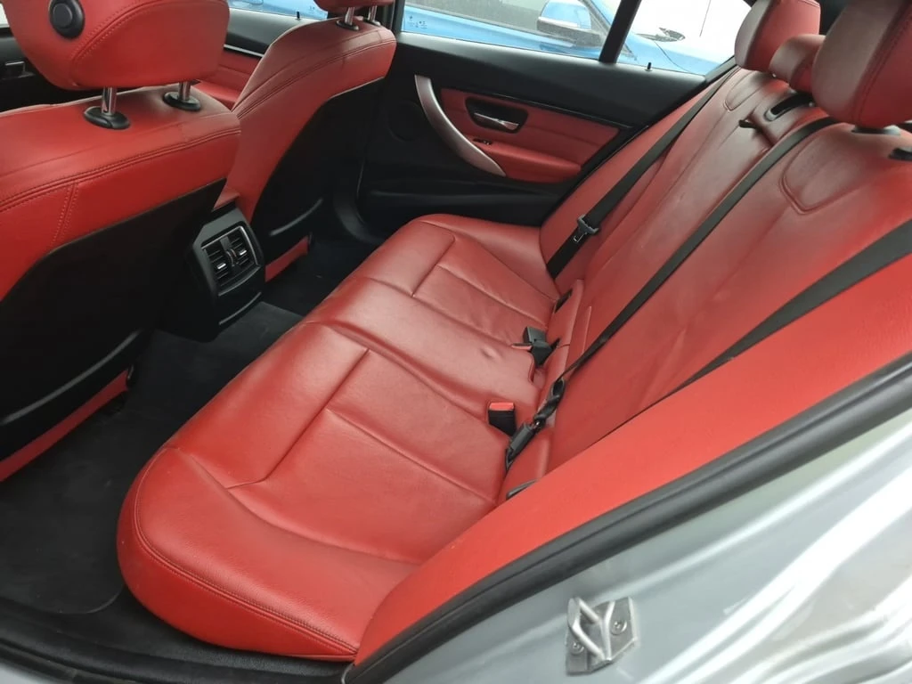 BMW 330 * 330I XDRIVE * CARFAX * ���� �� �� | Mobile.bg � ����������� 9