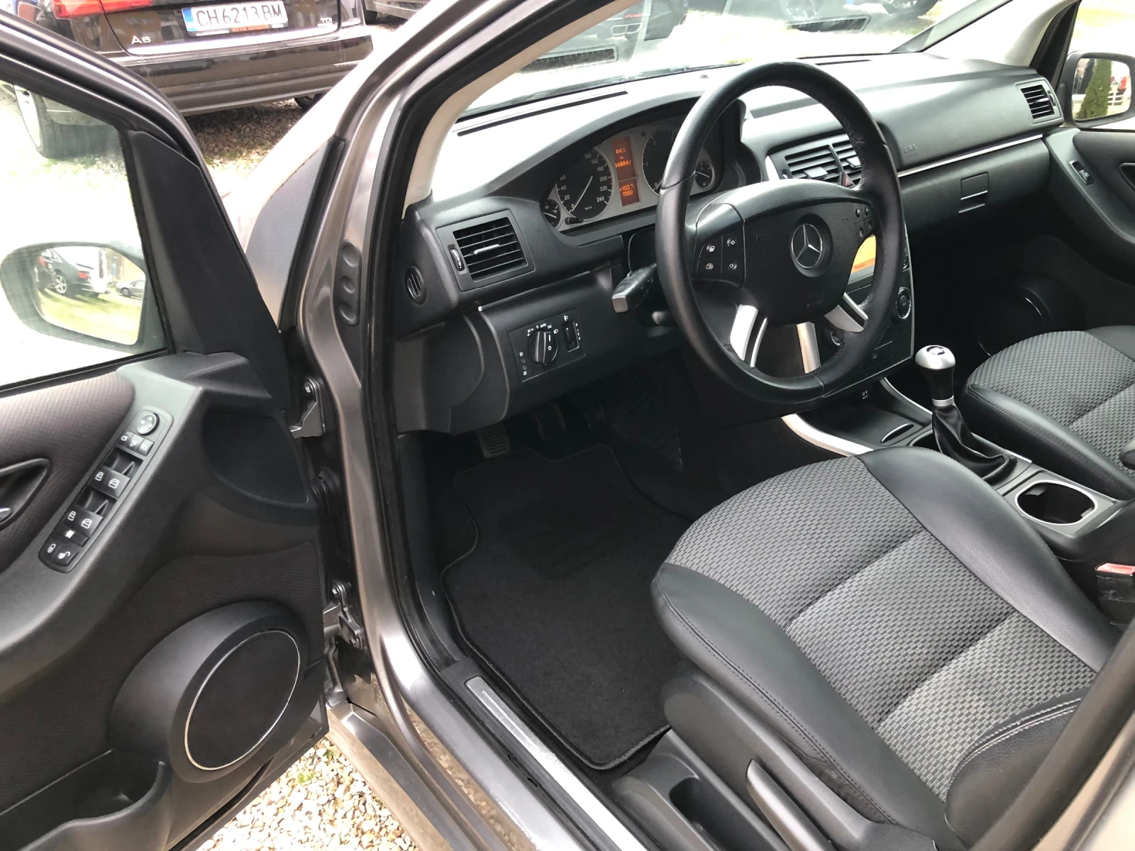 Mercedes-Benz B 200 ФЕЙСЛИФТ/2.0 CDI-6 ck/AVANGARDE-КАТО НОВА - изображение 8