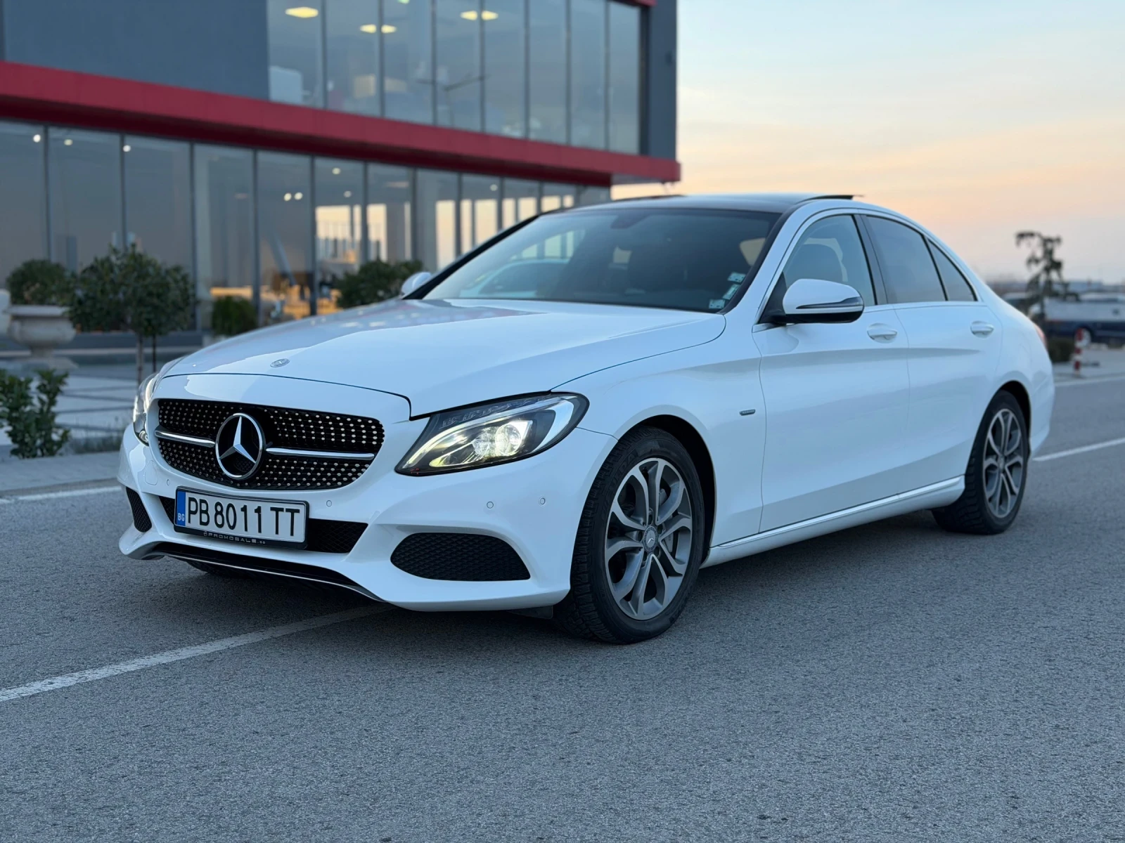 Mercedes-Benz C 350 PLUG IN HYBRID  - изображение 4