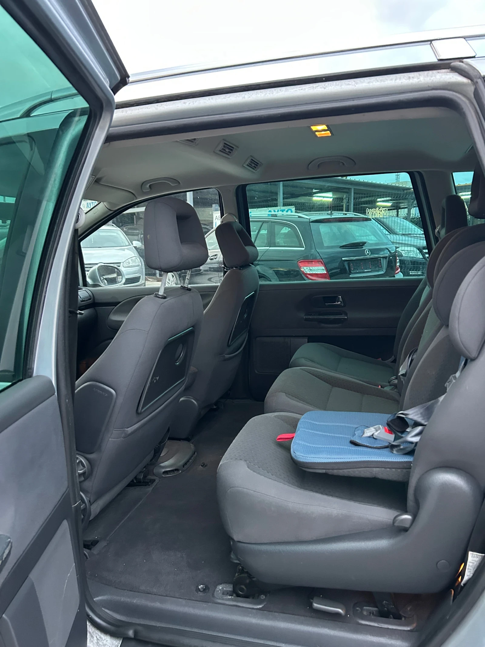 VW Sharan 1.8T 150ps 7����� | Mobile.bg � ����������� 17