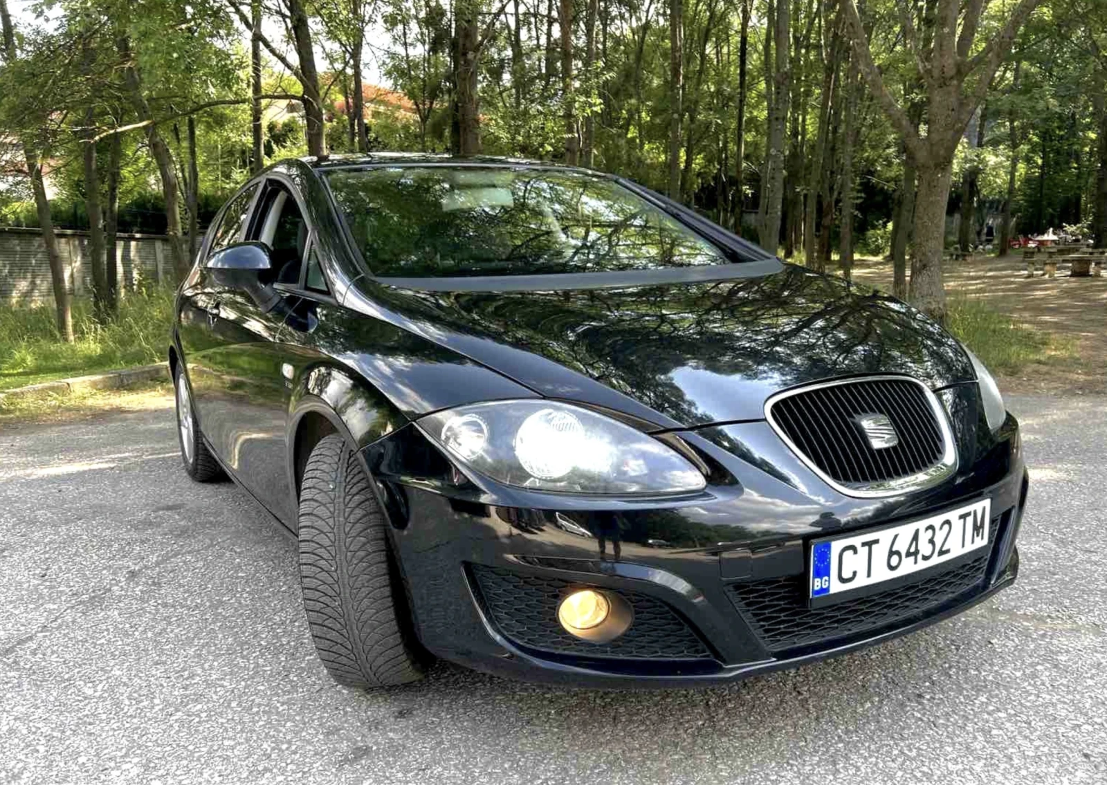 Seat Leon 1.2 TSI | 6 ск. | 99.800 км | Сервизна история, снимка 2 - Автомобили и джипове - 54064522