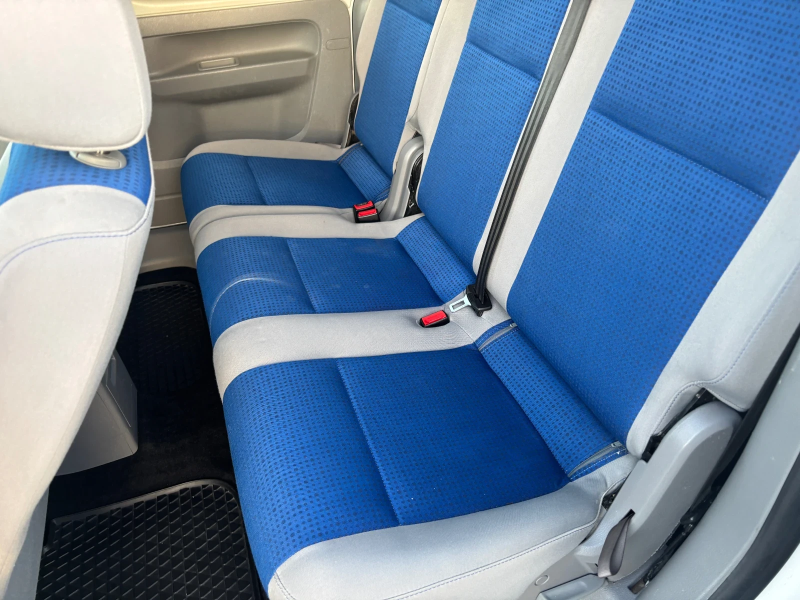 VW Caddy 2009+ 1.9TDI+ 105+ ФЕЙС+ MAXI+ З.ГУМИ, снимка 11 - Автомобили и джипове - 53829556