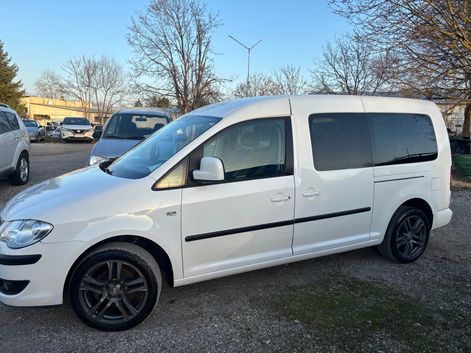 VW Caddy 2009+ 1.9TDI+ 105+ ФЕЙС+ MAXI+ З.ГУМИ