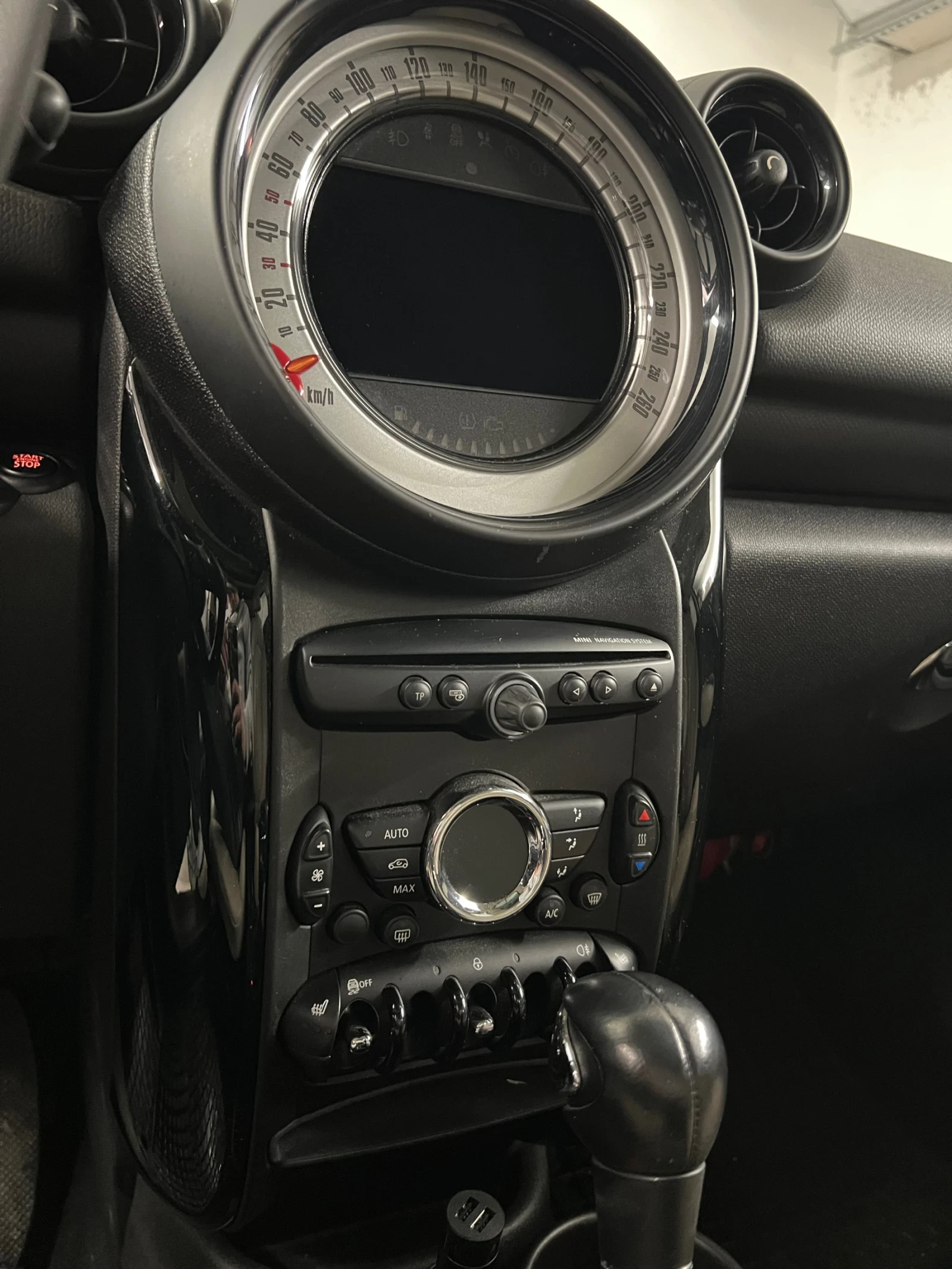 Mini Cooper countryman , снимка 7 - Автомобили и джипове - 54082413