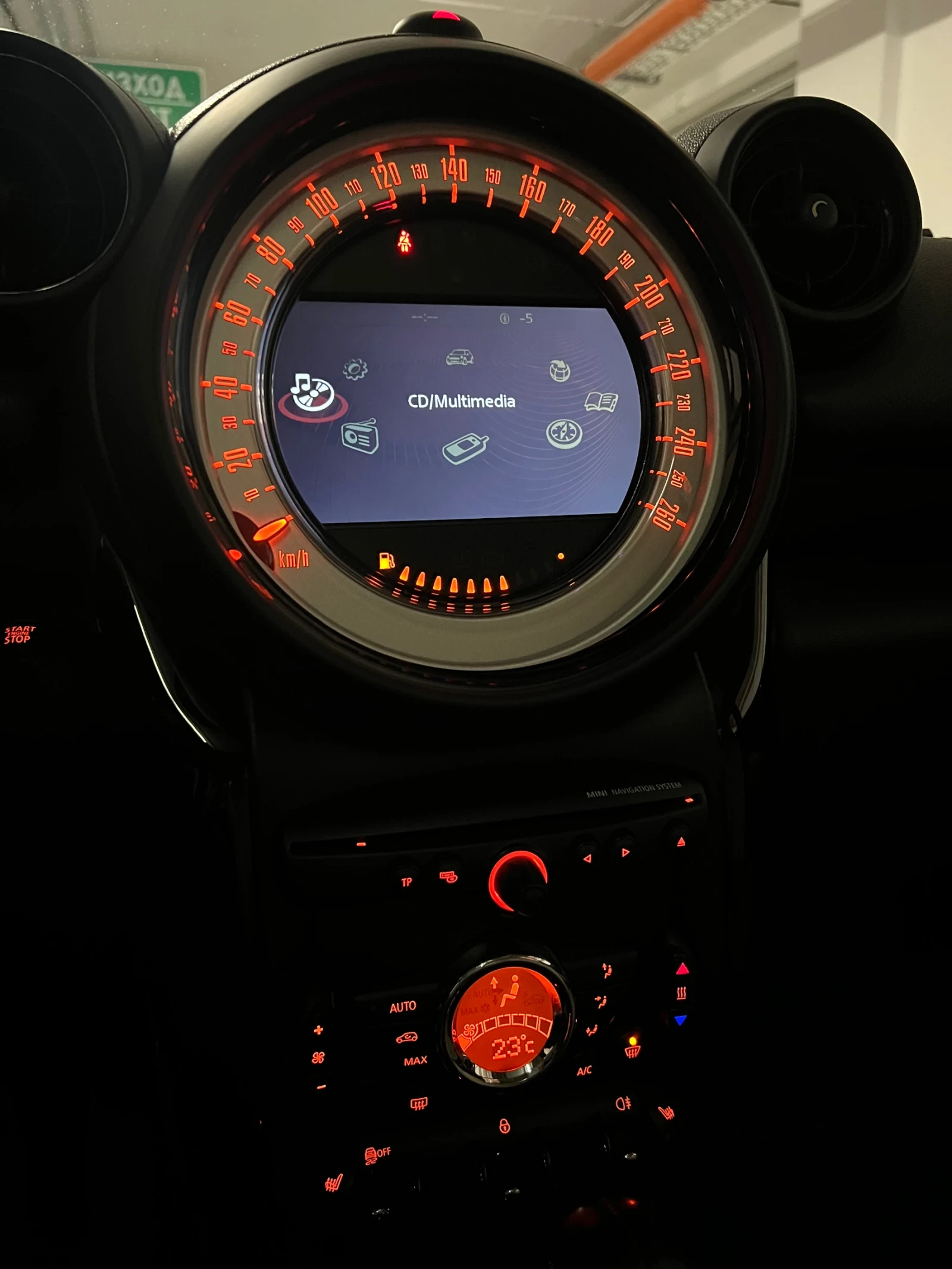 Mini Cooper countryman , снимка 8 - Автомобили и джипове - 54082413