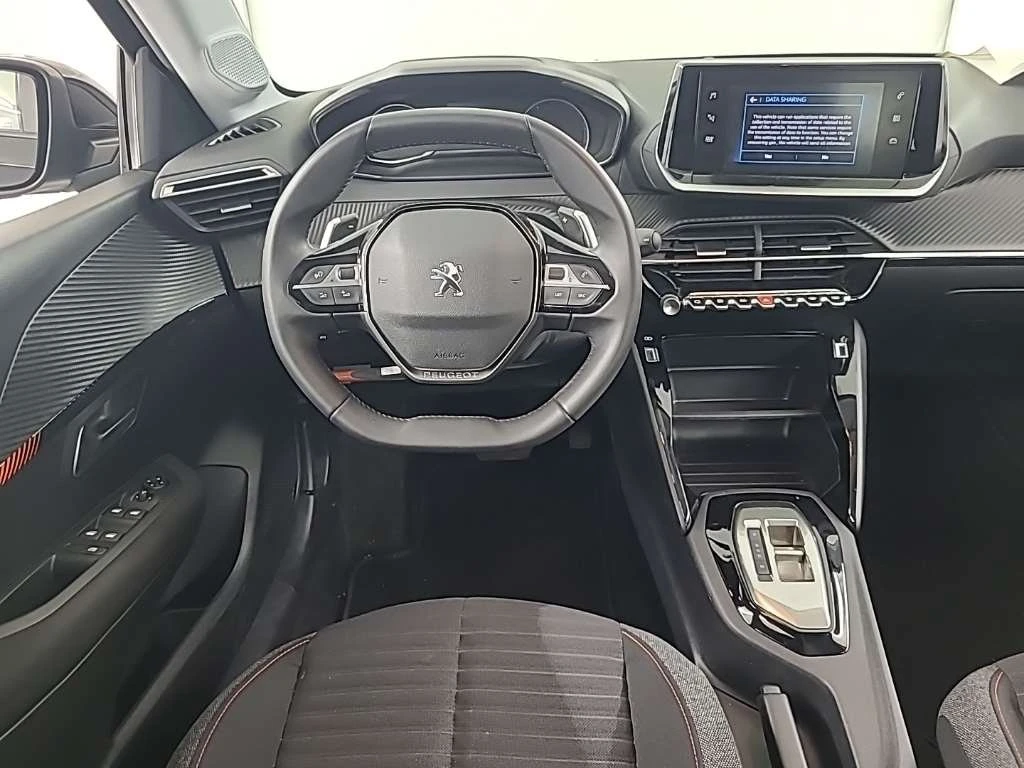 Peugeot 208 1.2i Active Pack , снимка 8 - Автомобили и джипове - 54252579