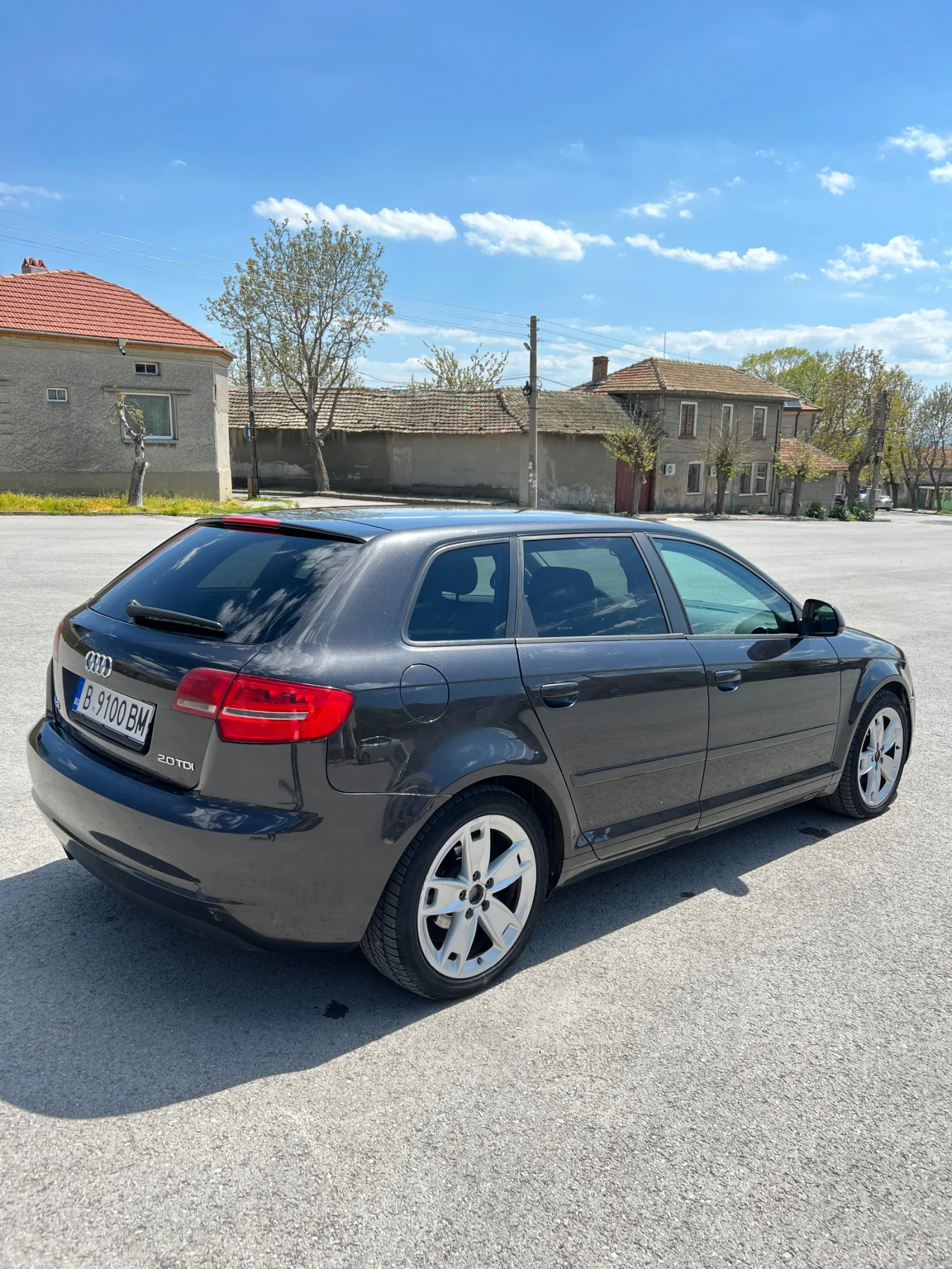 Audi A3 2.0TDI DSG, снимка 4 - Автомобили и джипове - 54311193