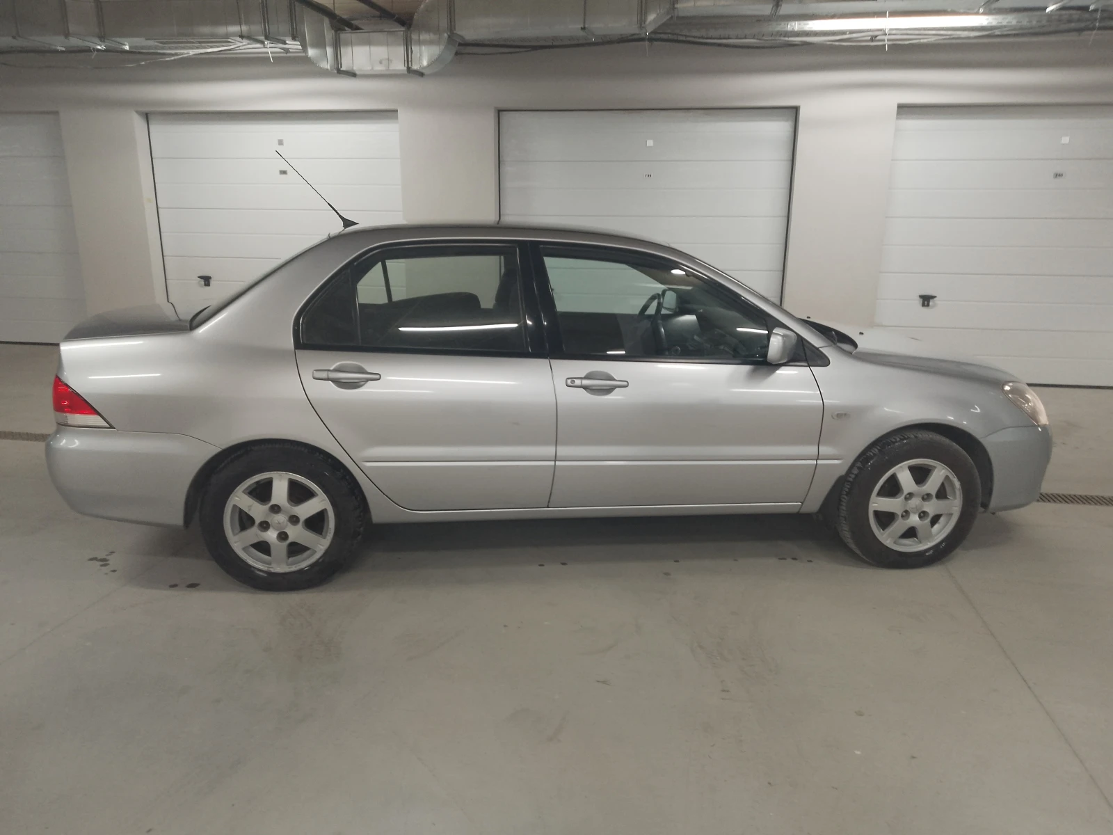 Mitsubishi Lancer 1.6i BiFuel Фабр.Газ, снимка 5 - Автомобили и джипове - 54395675