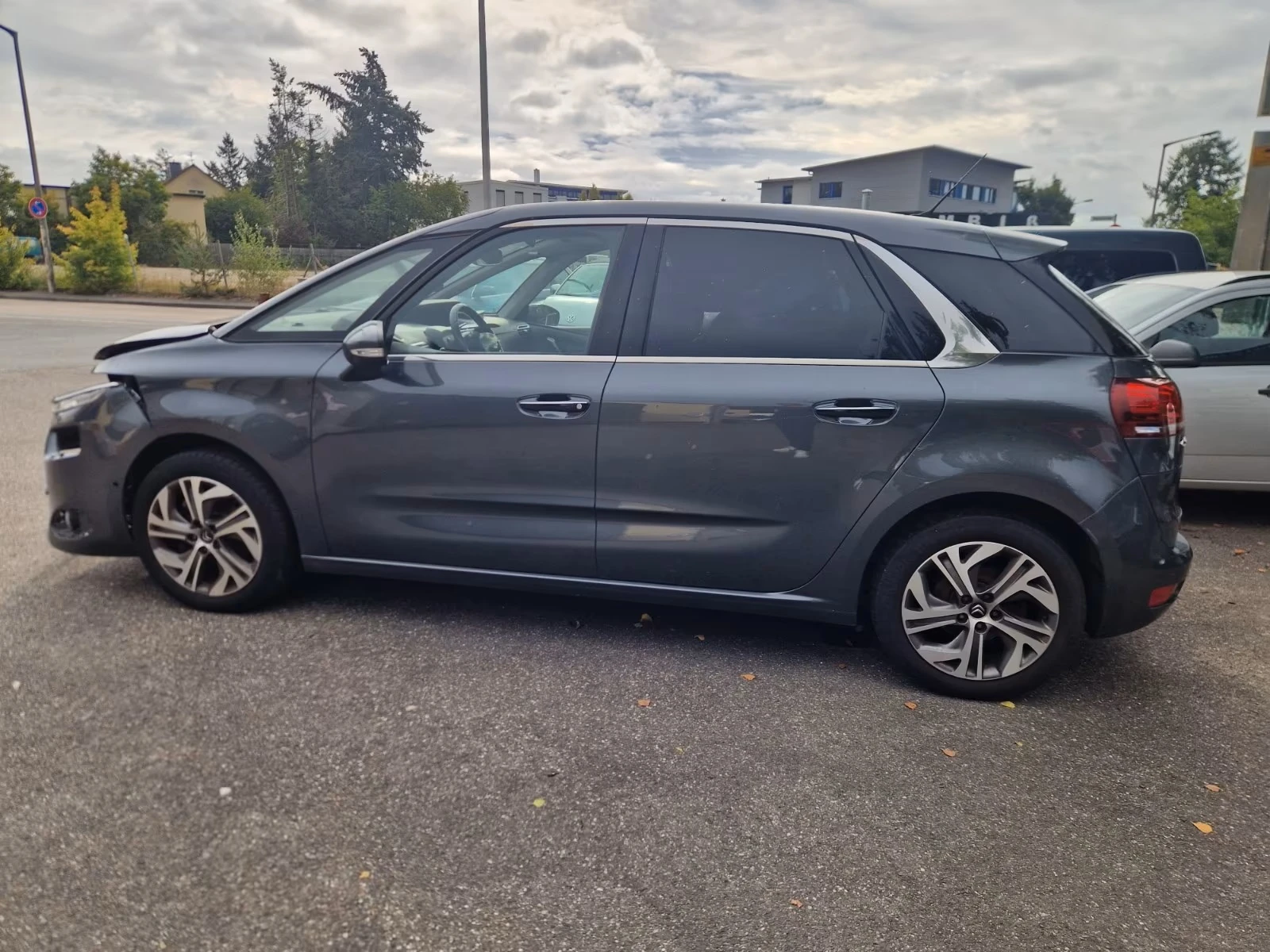 Citroen C4 Picasso 1.6HDI* АВТОМАТ* , снимка 2 - Автомобили и джипове - 54597450