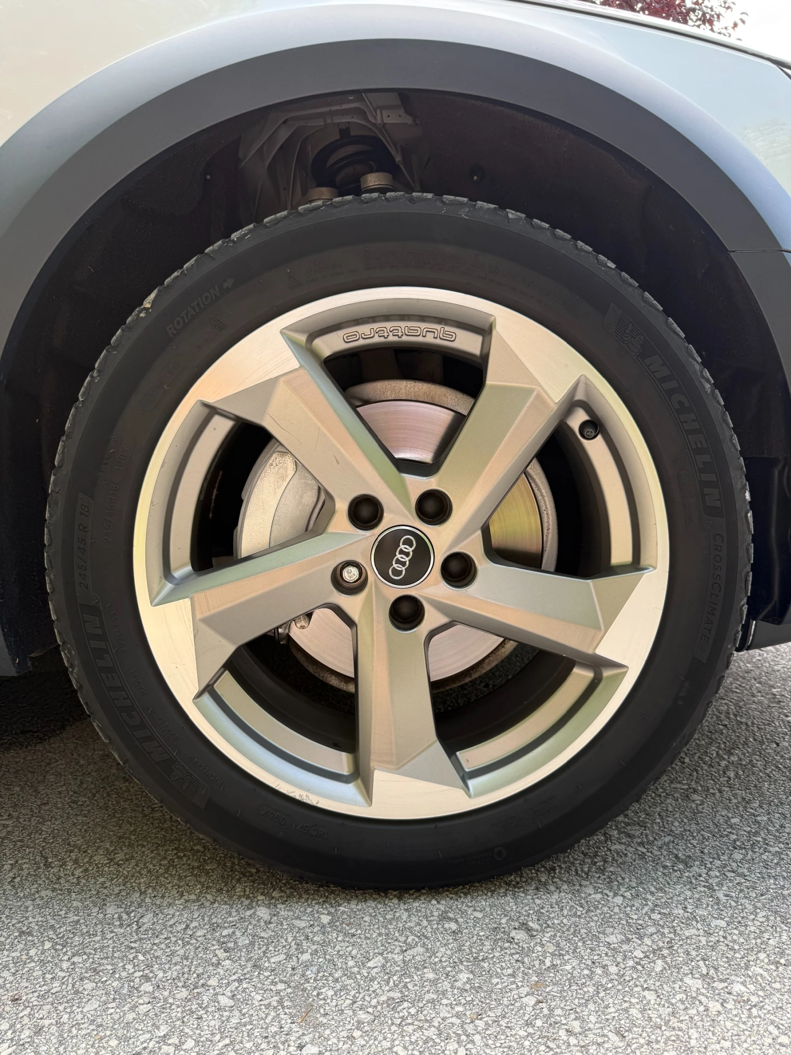 Audi A4 2.O TDI, снимка 14 - Автомобили и джипове - 55156847