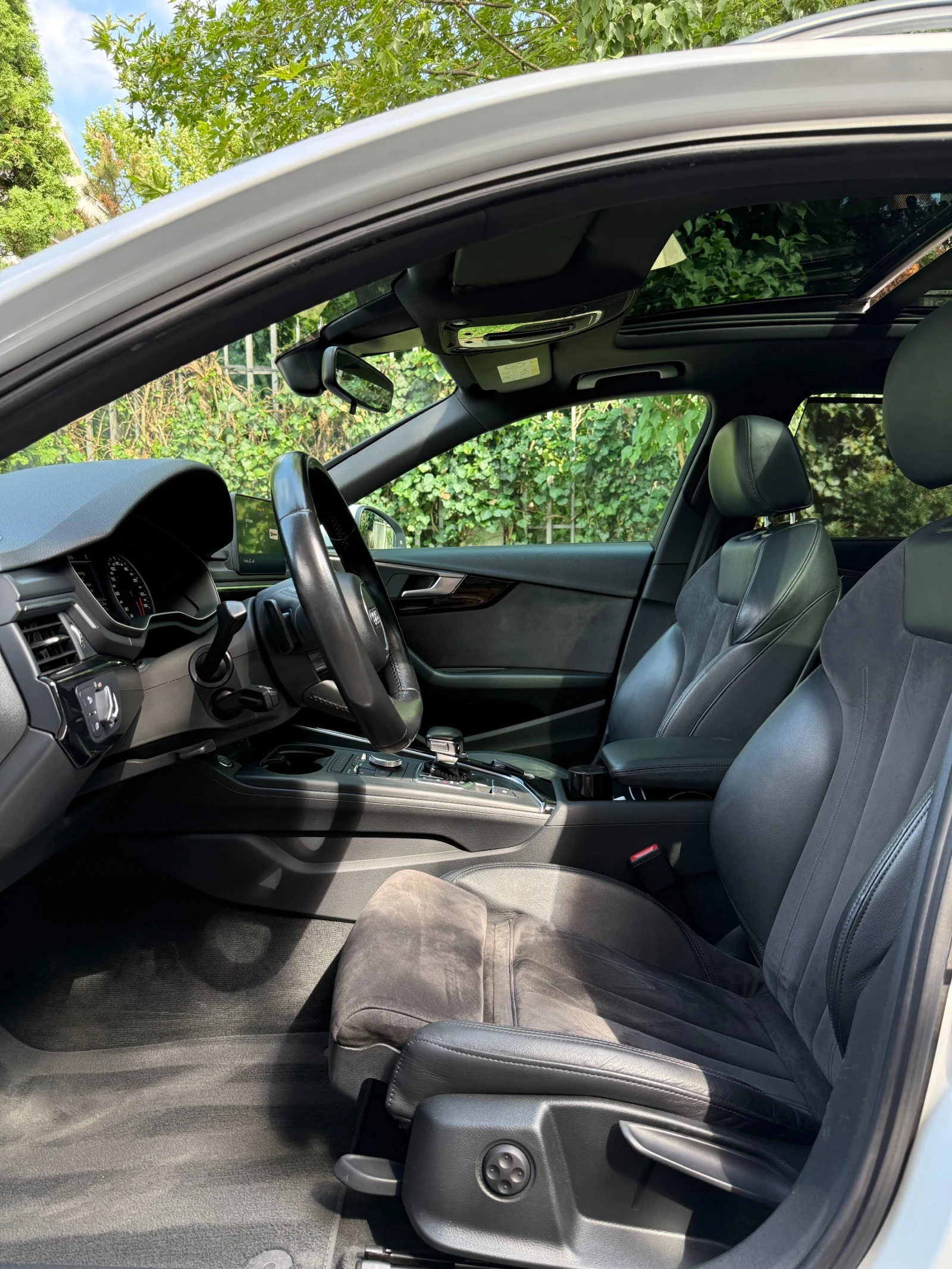 Audi A4 2.O TDI, снимка 8 - Автомобили и джипове - 55156847