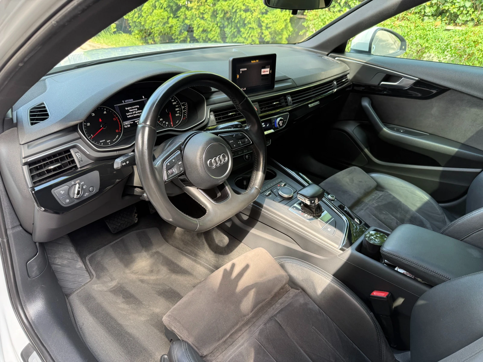 Audi A4 2.O TDI, снимка 7 - Автомобили и джипове - 55156847