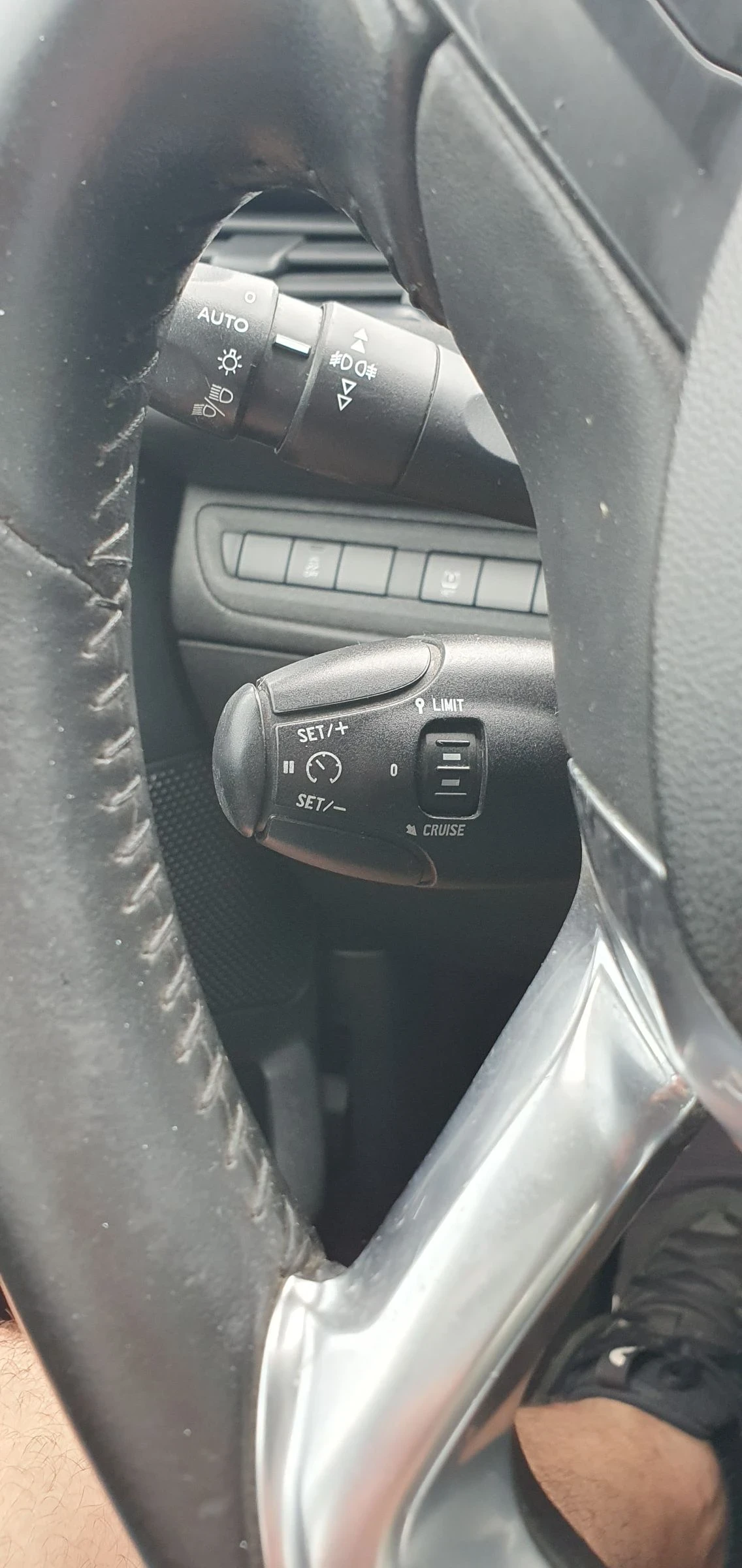 Peugeot 208 Peugeot 206 1.6HDI | Mobile.bg � ����������� 12