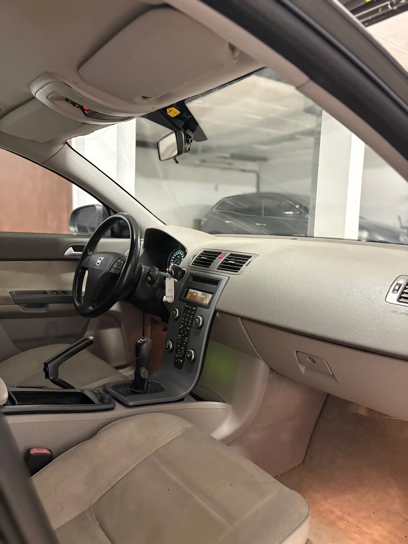 Volvo V50 * D2 * 115к.с * СЕРВИЗНА ИСТОРИЯ * МЪРТВА ТОЧКА * , снимка 9 - Автомобили и джипове - 55239562