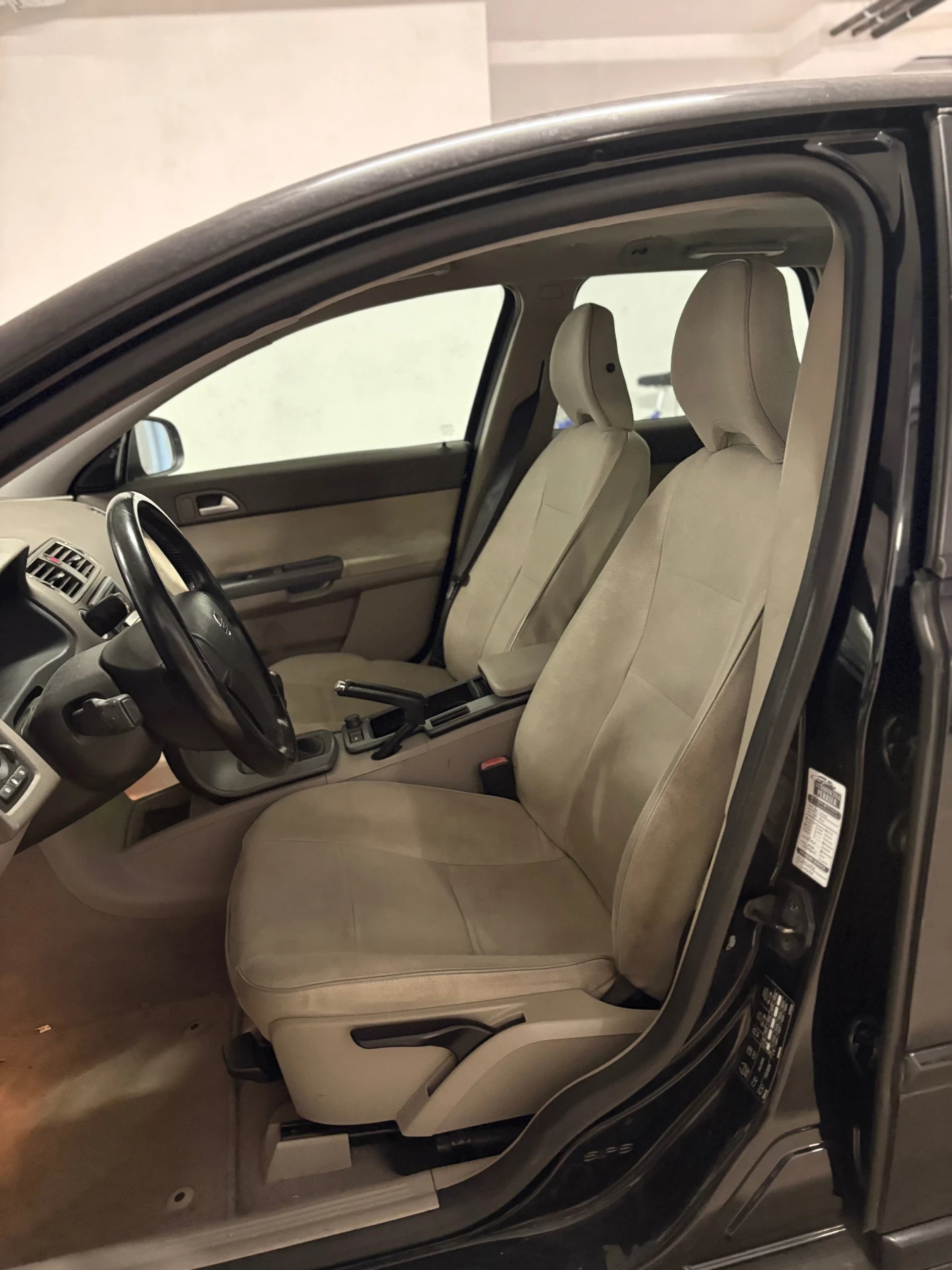 Volvo V50 * D2 * 115к.с * СЕРВИЗНА ИСТОРИЯ * МЪРТВА ТОЧКА * , снимка 8 - Автомобили и джипове - 55239562