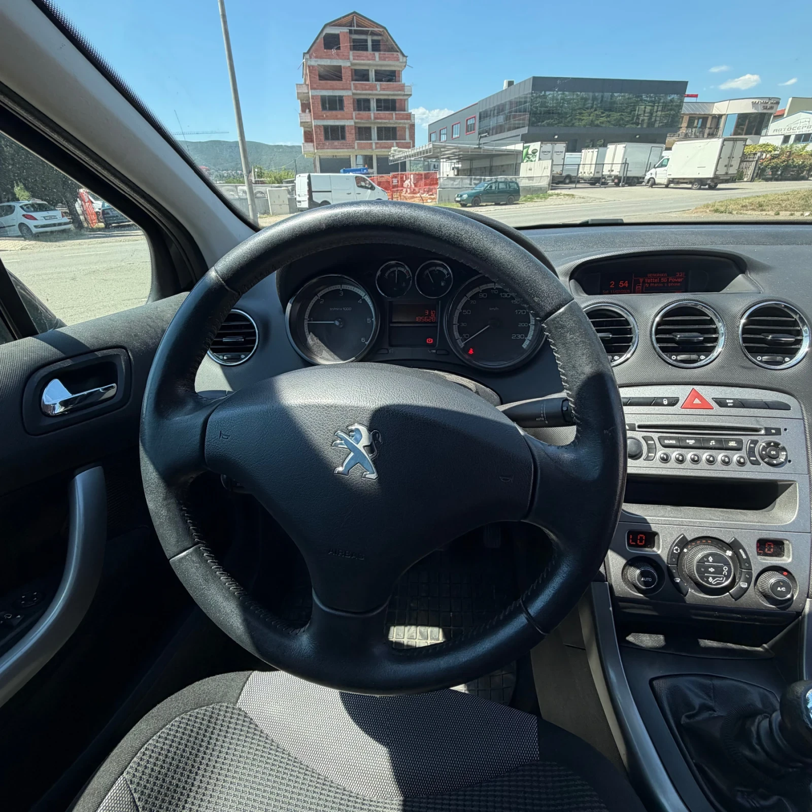 Peugeot 308 FACELIFT 1.6 eHDi  | Mobile.bg � ����������� 9