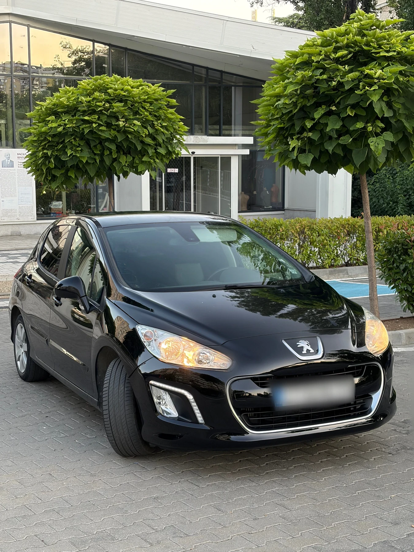 Peugeot 308 FACELIFT 1.6 eHDi  | Mobile.bg � ����������� 1