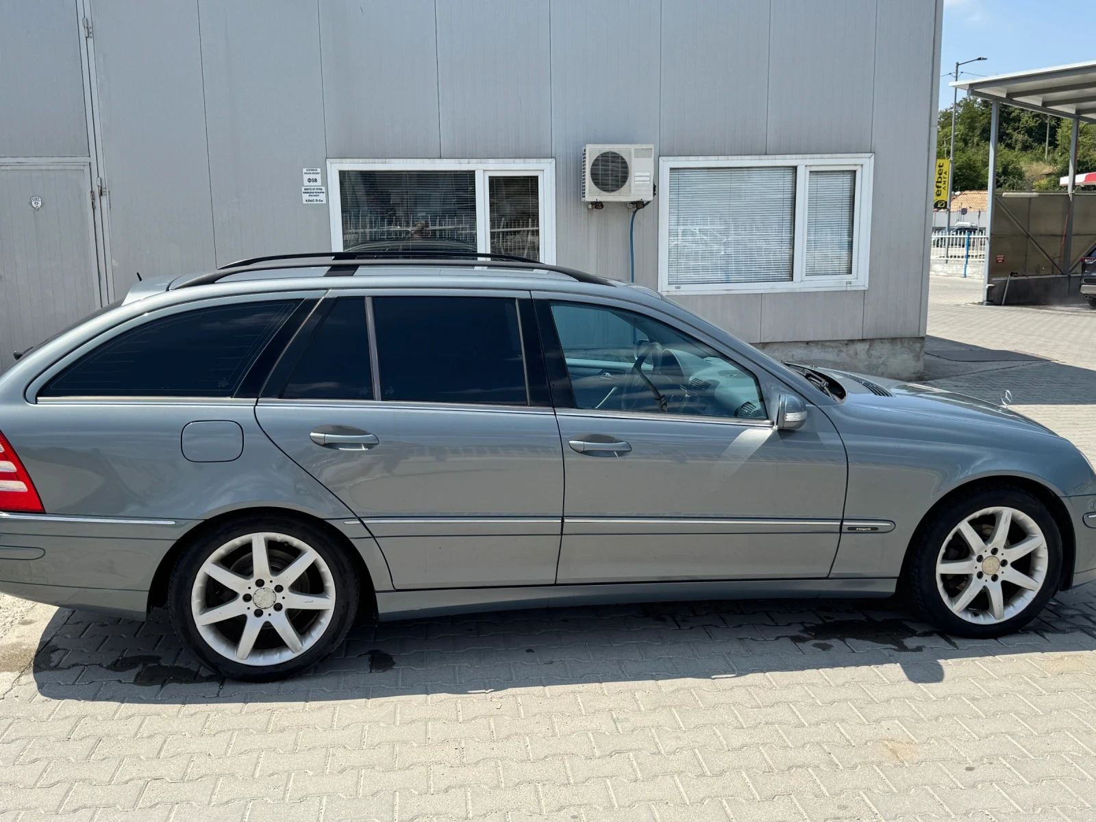 Mercedes-Benz C 220 C 220 каско, снимка 3 - Автомобили и джипове - 55612691