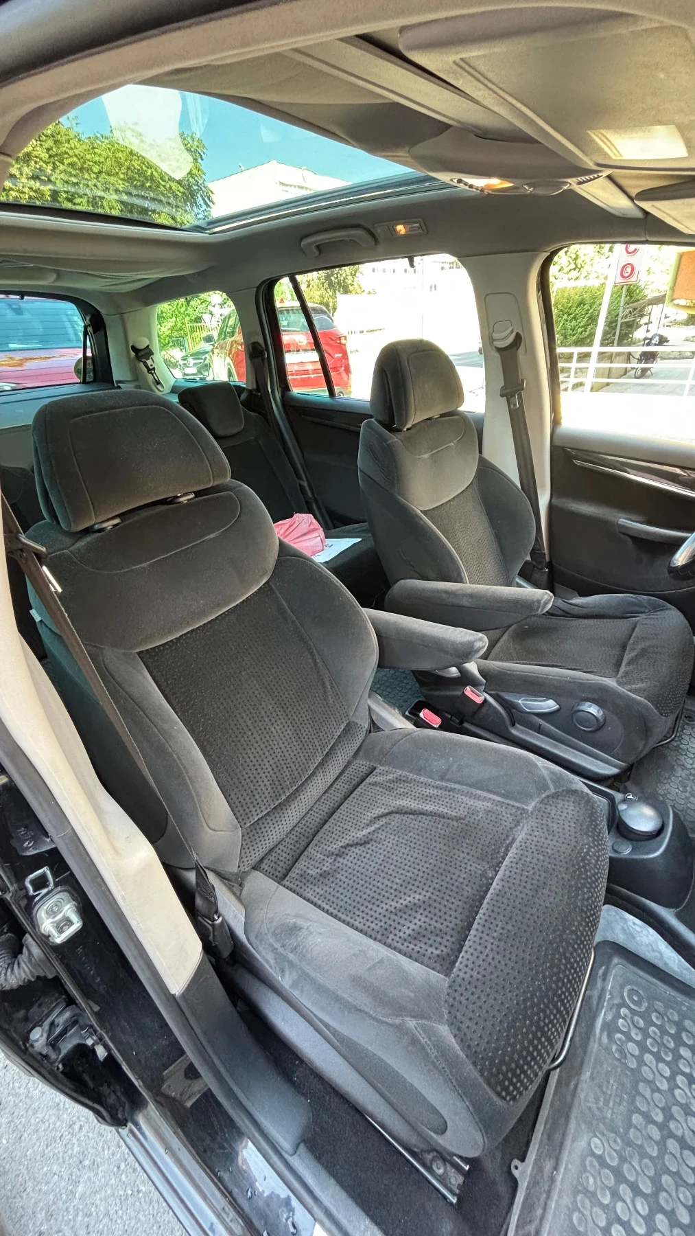 Citroen C4 Picasso, снимка 10 - Автомобили и джипове - 55751925