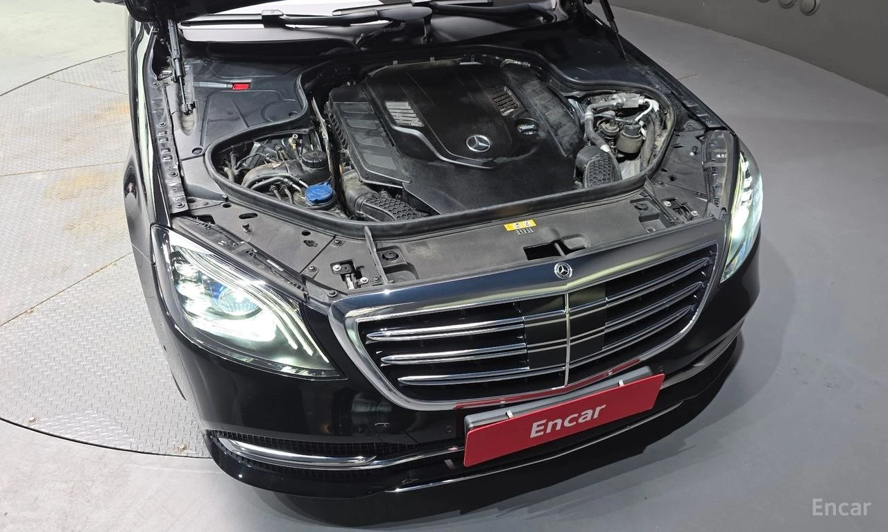 Mercedes-Benz S 560 L* 4MATIC* BURMESTER* ОБДУХВАНЕ* МАСАЖ* , снимка 17 - Автомобили и джипове - 55834082