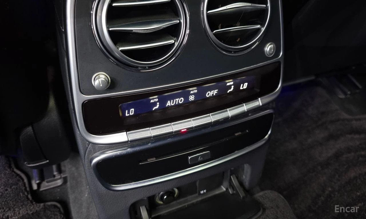 Mercedes-Benz S 560 L* 4MATIC* BURMESTER* ОБДУХВАНЕ* МАСАЖ* , снимка 16 - Автомобили и джипове - 55834082
