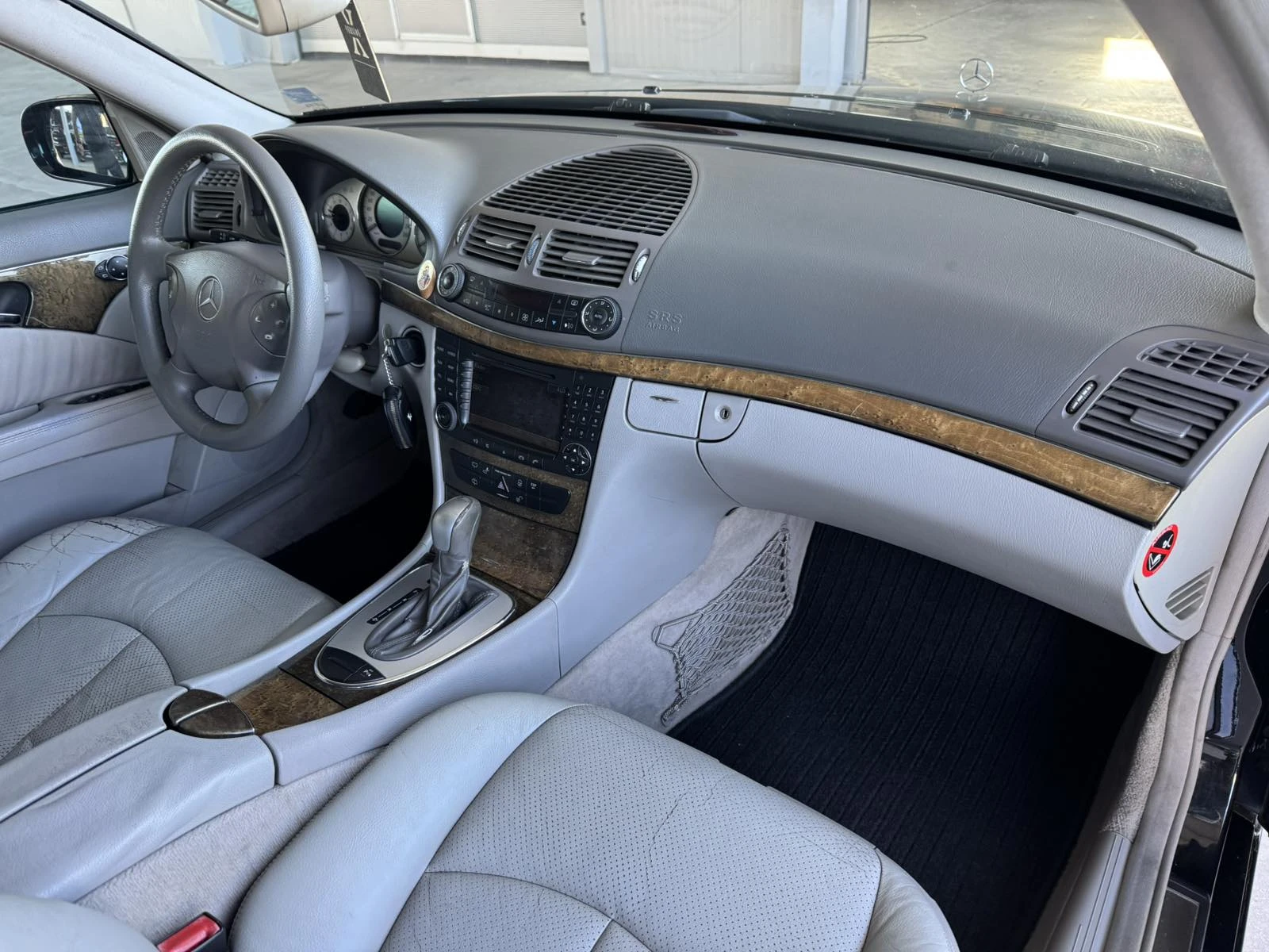 Mercedes-Benz E 320 3.2CDI* 204ps* AVANTGARDE* ����* ���� | Mobile.bg � ����������� 10