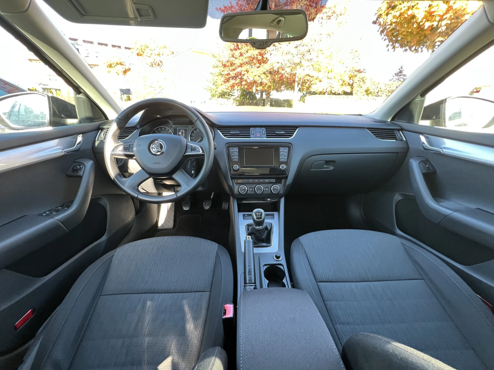 Skoda Octavia 1.6TDI* N1* ������������*  | Mobile.bg � ����������� 10