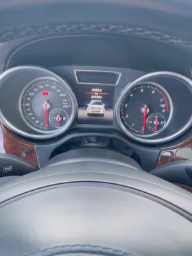 Mercedes-Benz GLS 400, снимка 11