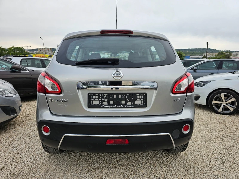 Nissan Qashqai 1.5dCi, Facelift , снимка 5 - Автомобили и джипове - 45830217