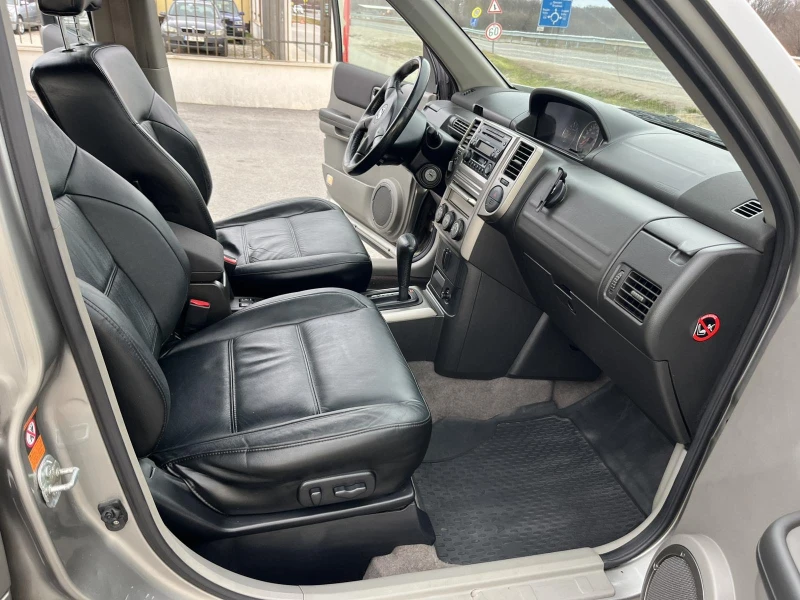 Nissan X-trail 2.5I 165кс 4Х4 АВТОМАТ КОЖА ПАНОРАМА, снимка 11 - Автомобили и джипове - 48541690