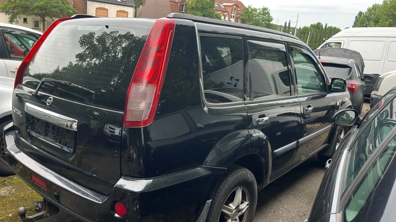 Nissan X-trail, снимка 4 - Автомобили и джипове - 51163802