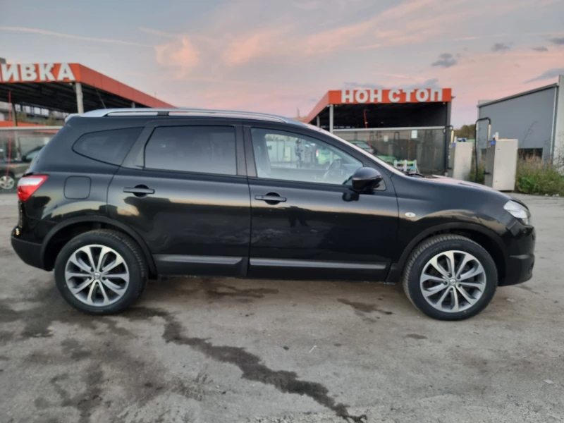 Nissan Qashqai ВСИЧКИ ЕКСТРИ 4х4, снимка 8 - Автомобили и джипове - 52506317