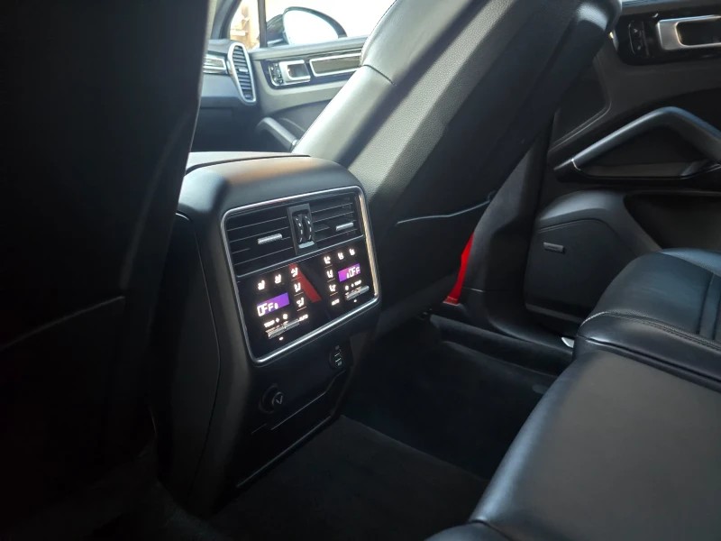 Porsche Cayenne S 441к.с, снимка 8 - Автомобили и джипове - 52710152