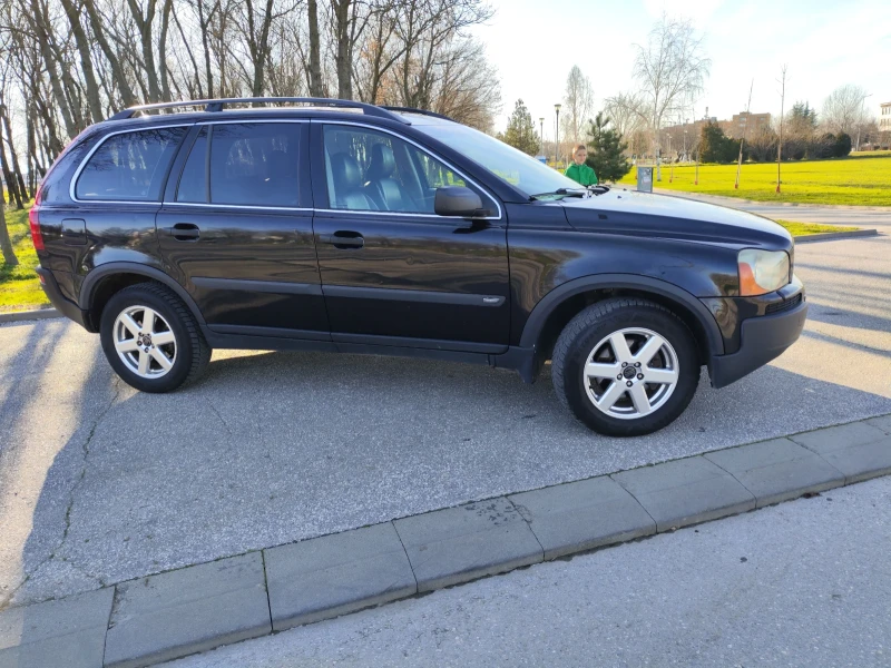 Volvo Xc90, снимка 3 - Автомобили и джипове - 52937646