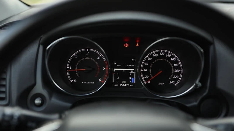 Mitsubishi ASX, снимка 7 - Автомобили и джипове - 53012797