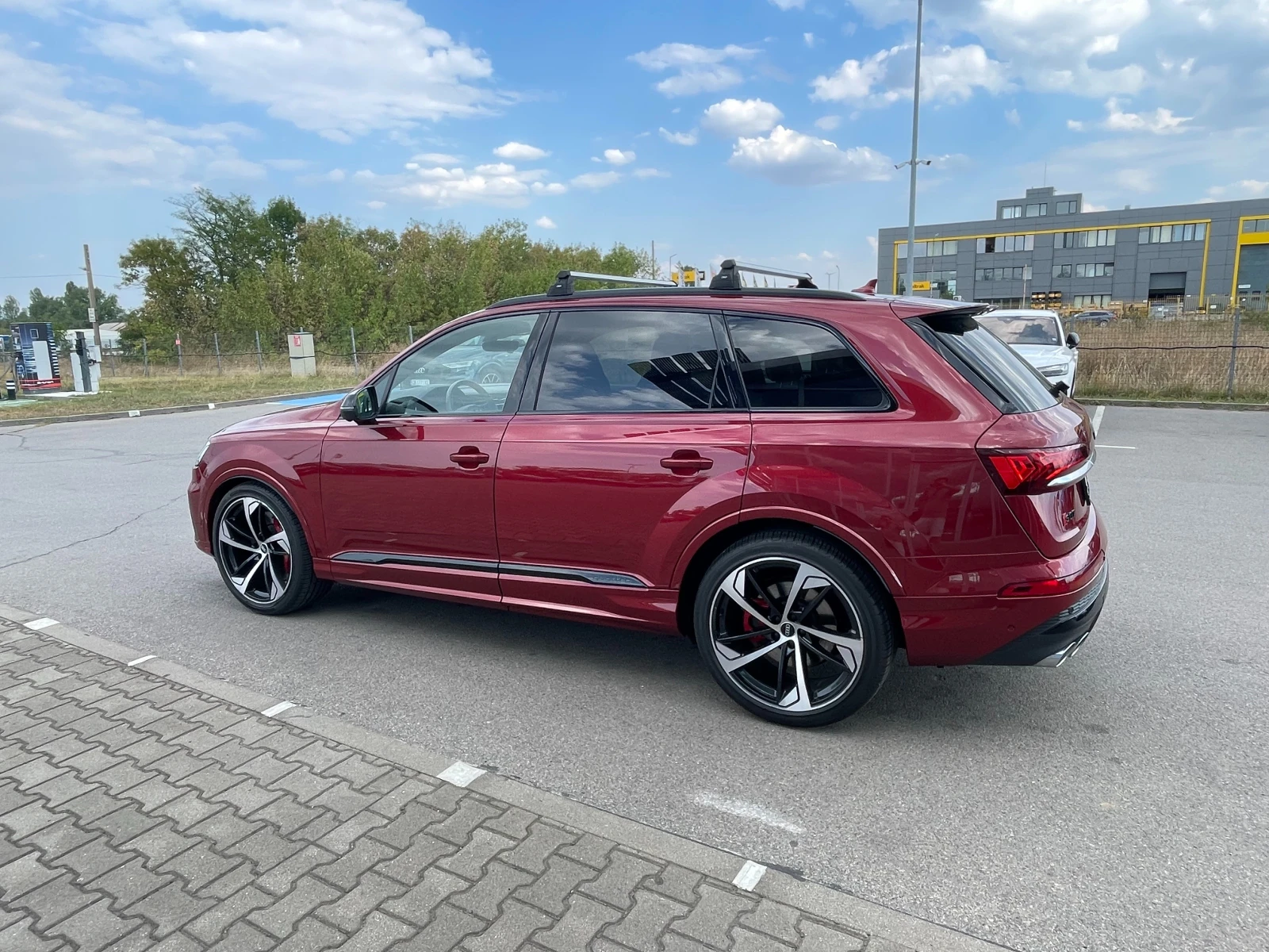 Audi SQ7 TFSI - изображение 6