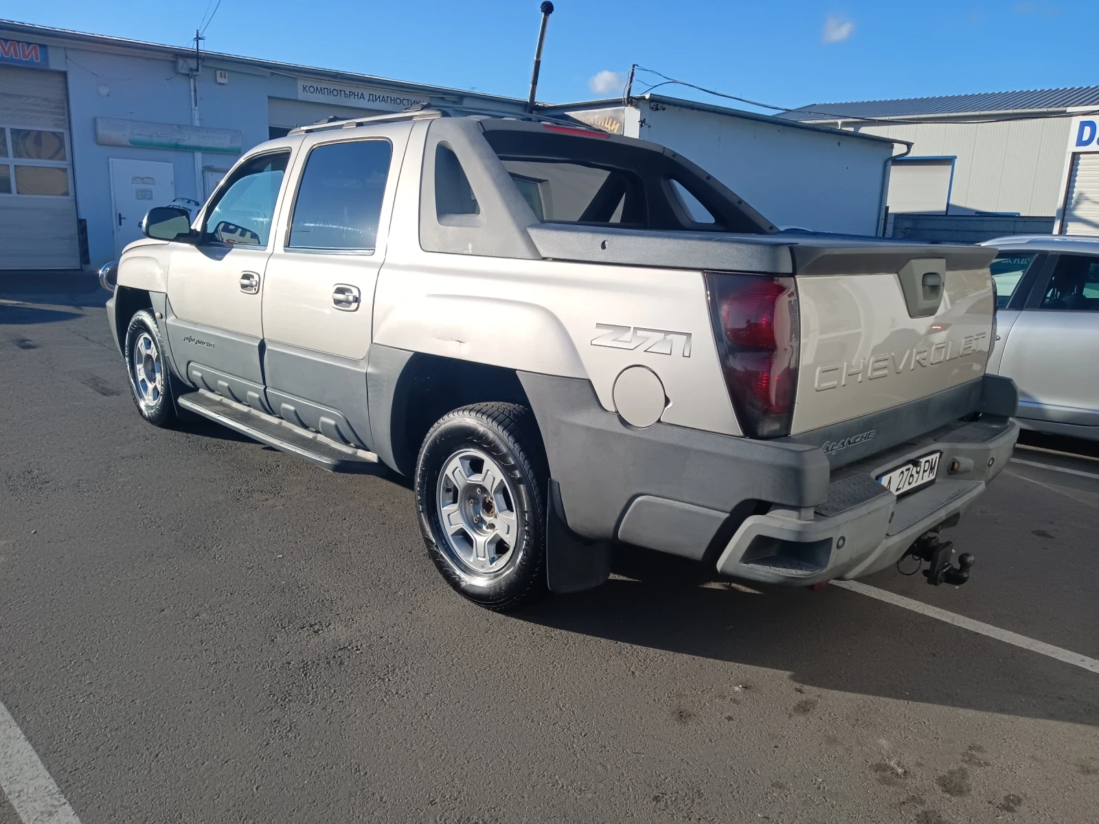 Chevrolet Avalanche 5.3-БЕНЗИН-ГАЗ-4Х4-АВТОМАТИК-ВСИЧКИ ЕКСТРИ- - изображение 4