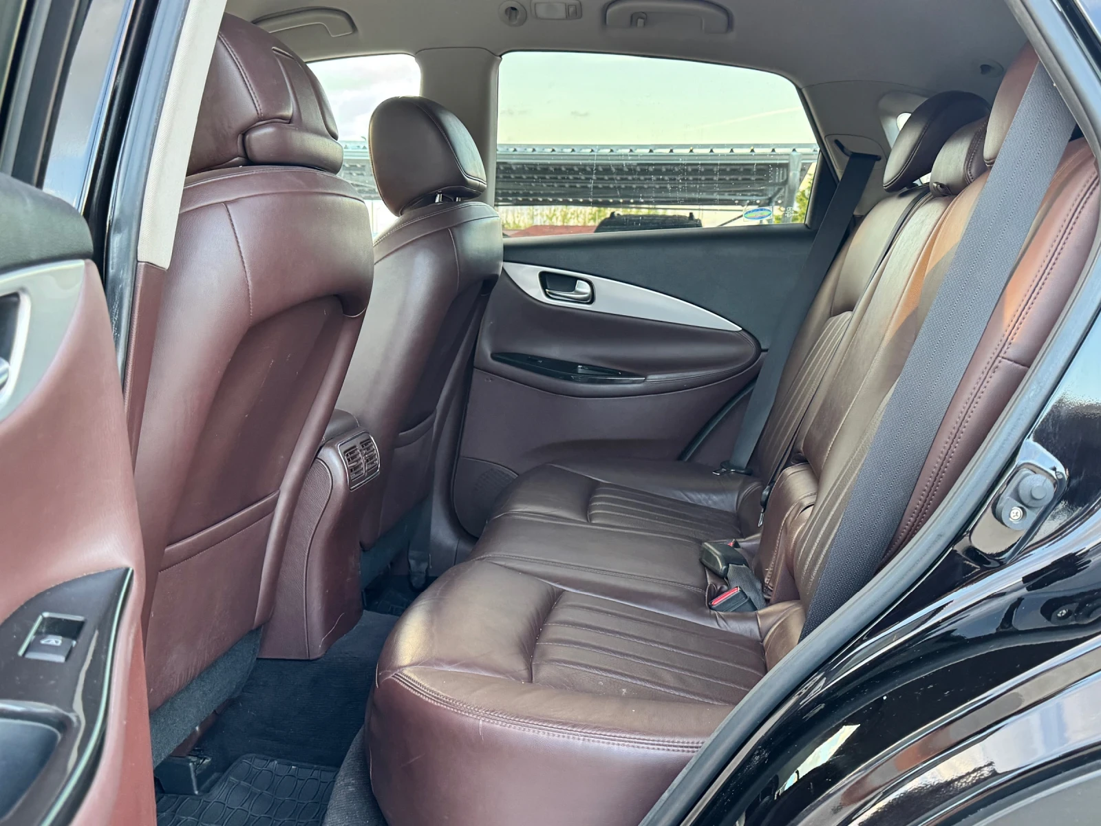 Infiniti QX50 3.0d ВСИЧКО ПЛАТЕНО - изображение 7