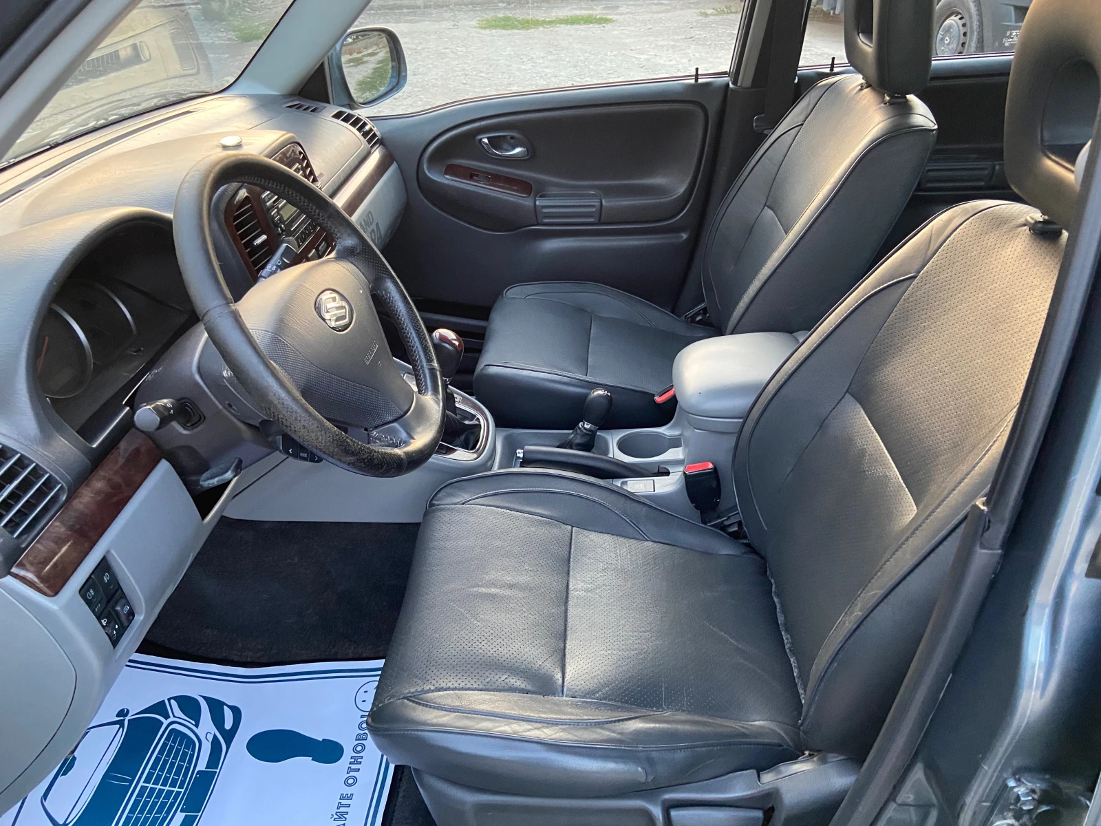Suzuki Grand vitara 2.0D 4X4 109кс. - изображение 10