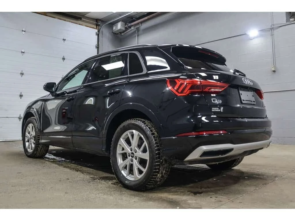 Audi Q3 * KOMFORT QUATTRO / KOMFORT QUATTRO * CARFAX * ЦЕН, снимка 6 - Автомобили и джипове - 53947260