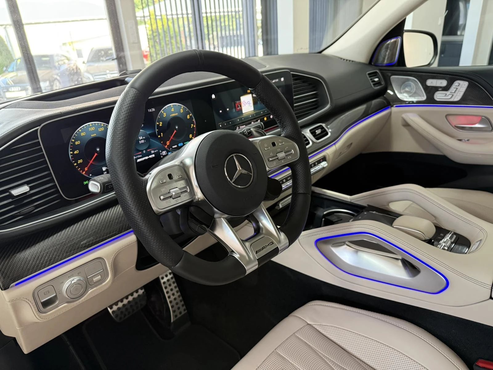 Mercedes-Benz GLE 53 4MATIC Mercedes GLE 53 4MATIC Exclusive - ������ �� EV | Mobile.bg � ����������� 17