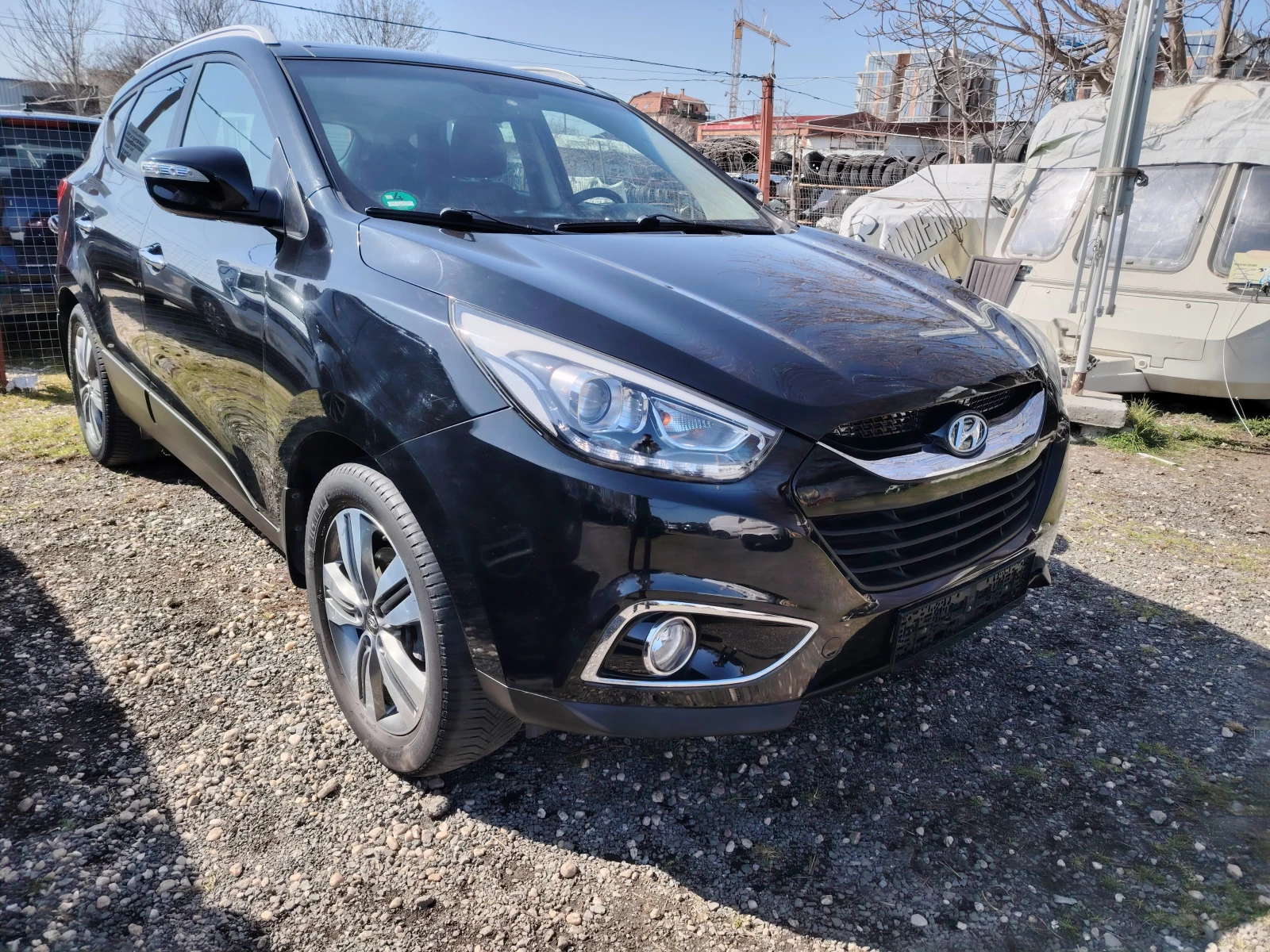 Hyundai IX35 2.0i, снимка 3 - Автомобили и джипове - 53995139
